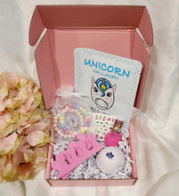 Load image into Gallery viewer, Kids Pamper Hamper: Mini Spa Kit, Pamper Party, Glam Kit, Nail Art, Girls Birthday Party, Kids Party Favors, Tween Gift Box, Girl Spa Set