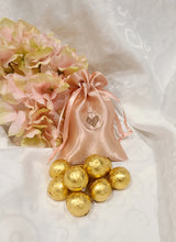 Load image into Gallery viewer, Thank You Giftbox: Gift for Mom, Bridal Party Gift, Self-Care Gift Set, Bridesmaid Proposal Box, Graduation Gift, Party Favor