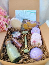 Load image into Gallery viewer, Bath Essentials Spa Gift Set Spa Kit: Selfcare, Bath Salts, Shower Steamer, Bath Confetti
