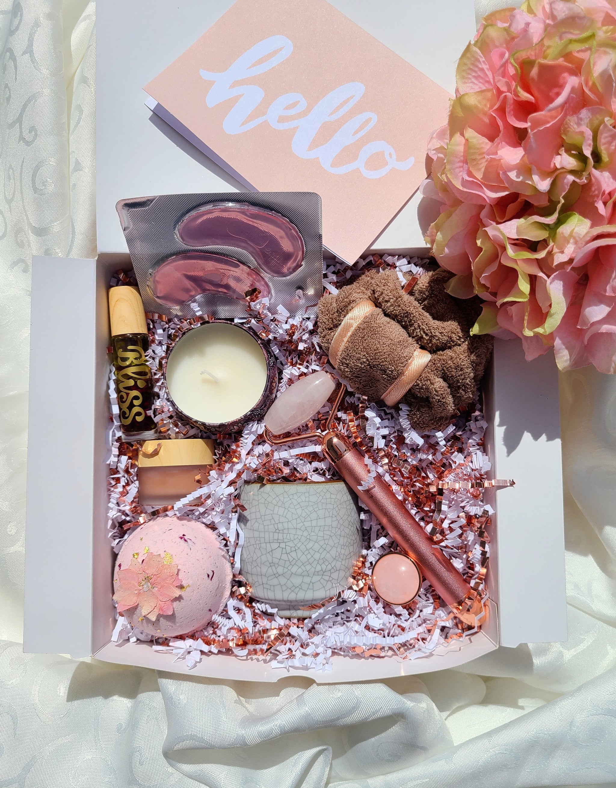 【rose 】ウルトラ21 ギフトセット D・E Rose Gold Giftbox: Luxury Spa Kit, Pink Pamper Hamper, Vibrating